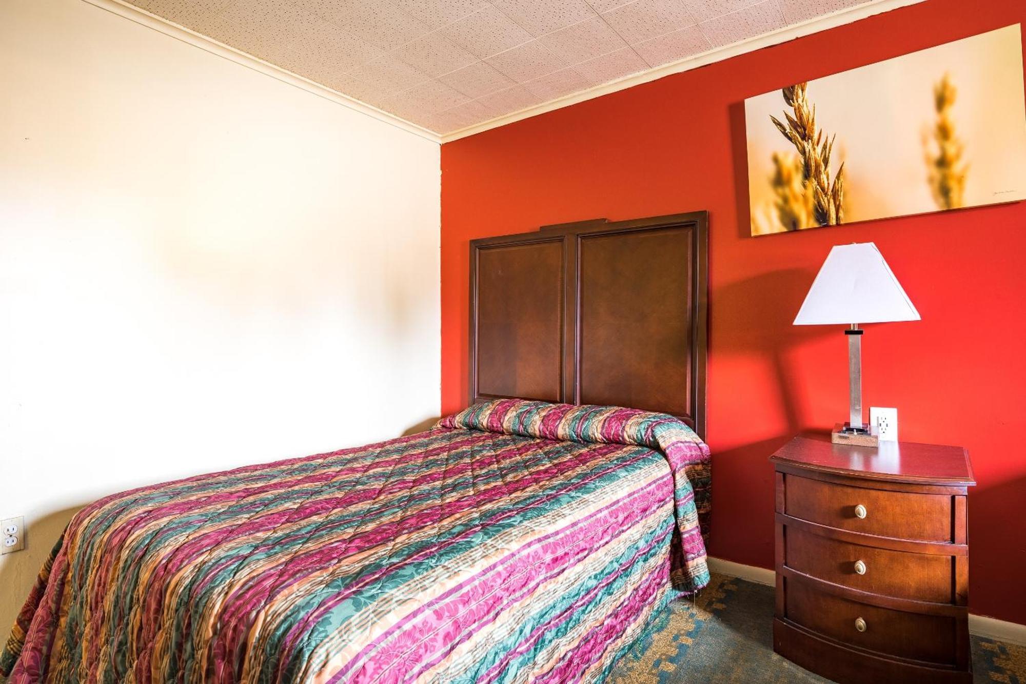 Oyo Hotel Holly Springs Ms Экстерьер фото