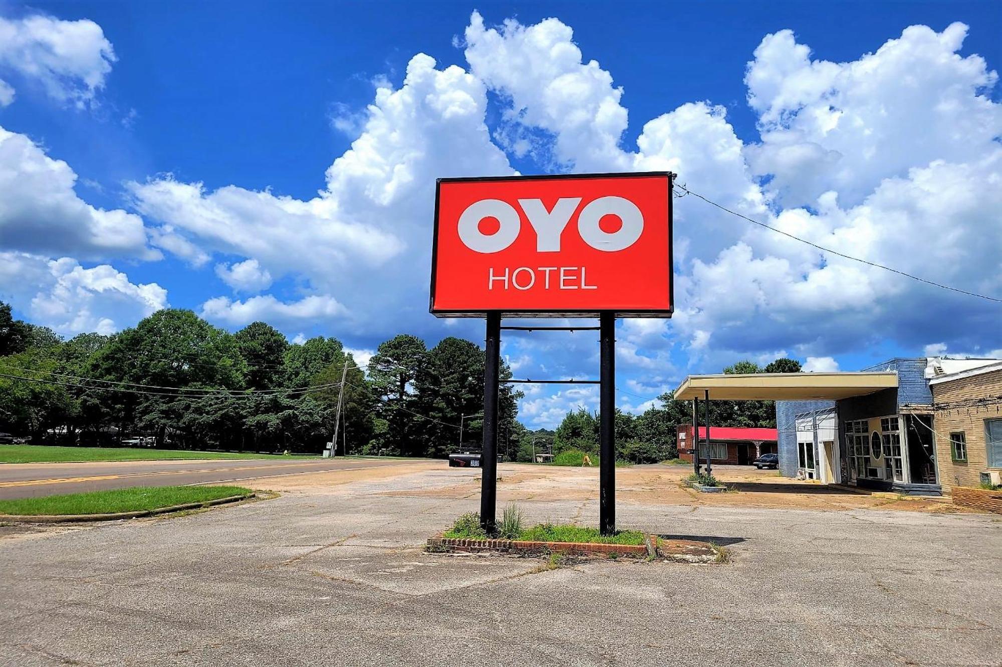 Oyo Hotel Holly Springs Ms Экстерьер фото